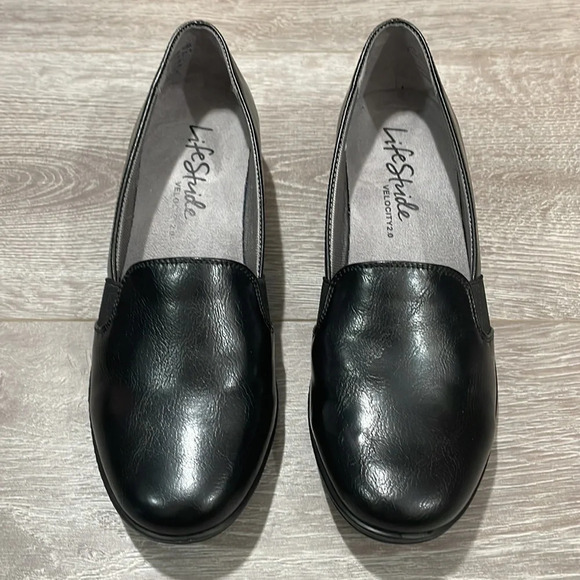 NEW Life Stride Velocity 2.0 Isabelle Black Loafer 7.5 W - Picture 2 of 14